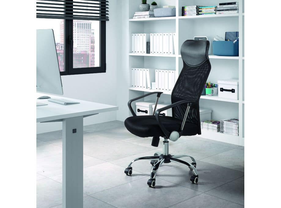 Silla para oficina modelo Mega en negro