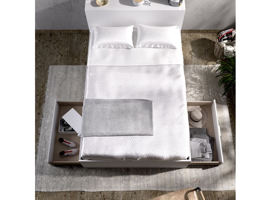 Detalle cama Ely